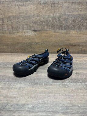 Keen Newport H2 Blue Sport Sandals Men's Size 7.5